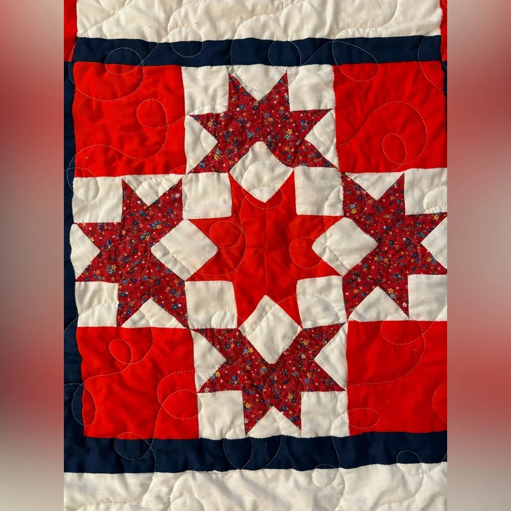 Handmade patchwork quilt - Picture 3 of 6